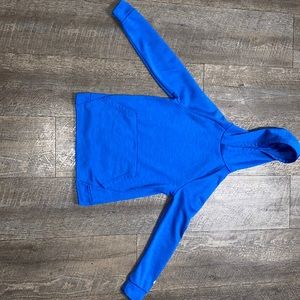 Boys champion sweater size M 8-10 15$